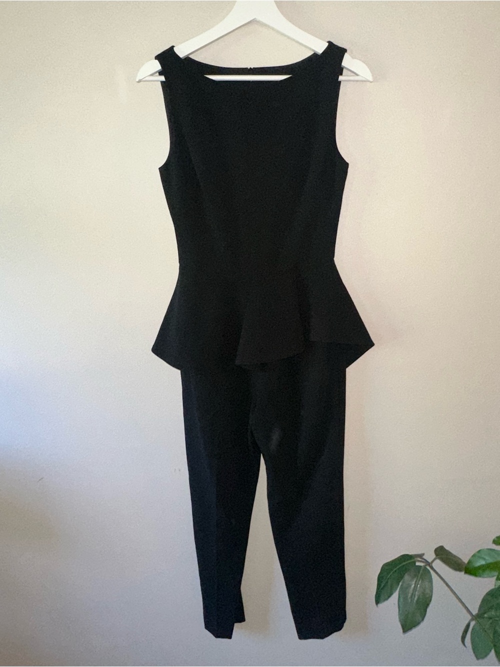 Black Halo Kasia Jumpsuit Size 0 Black Peplum Sleeveless Made USA $415